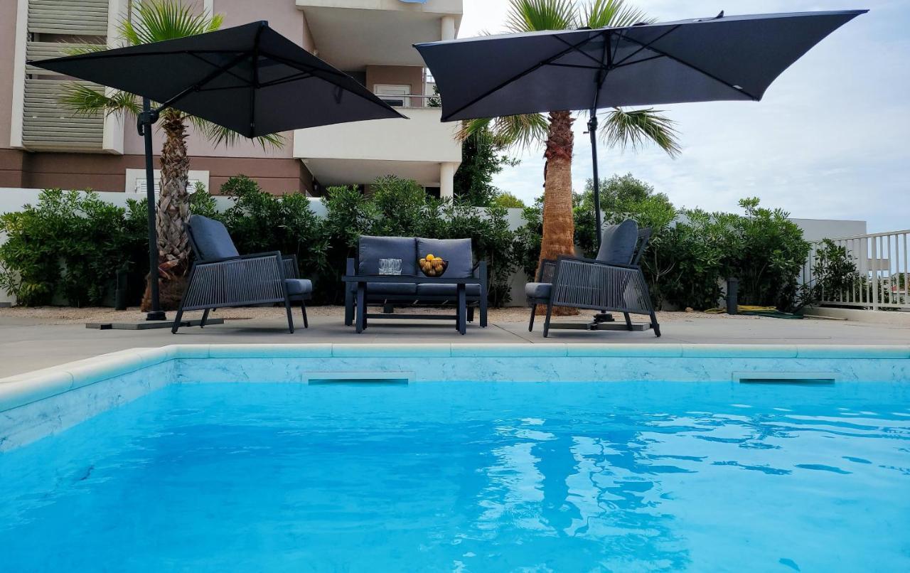 Villa Aquamarine Apartments Novalja Exterior photo