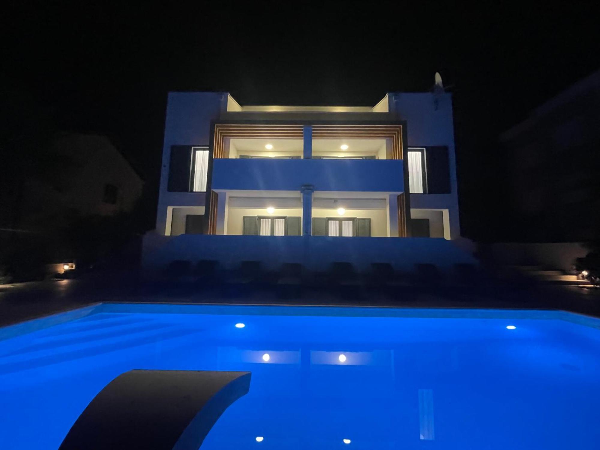 Villa Aquamarine Apartments Novalja Exterior photo